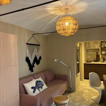 Διαμέρισμα Vida's Homes *